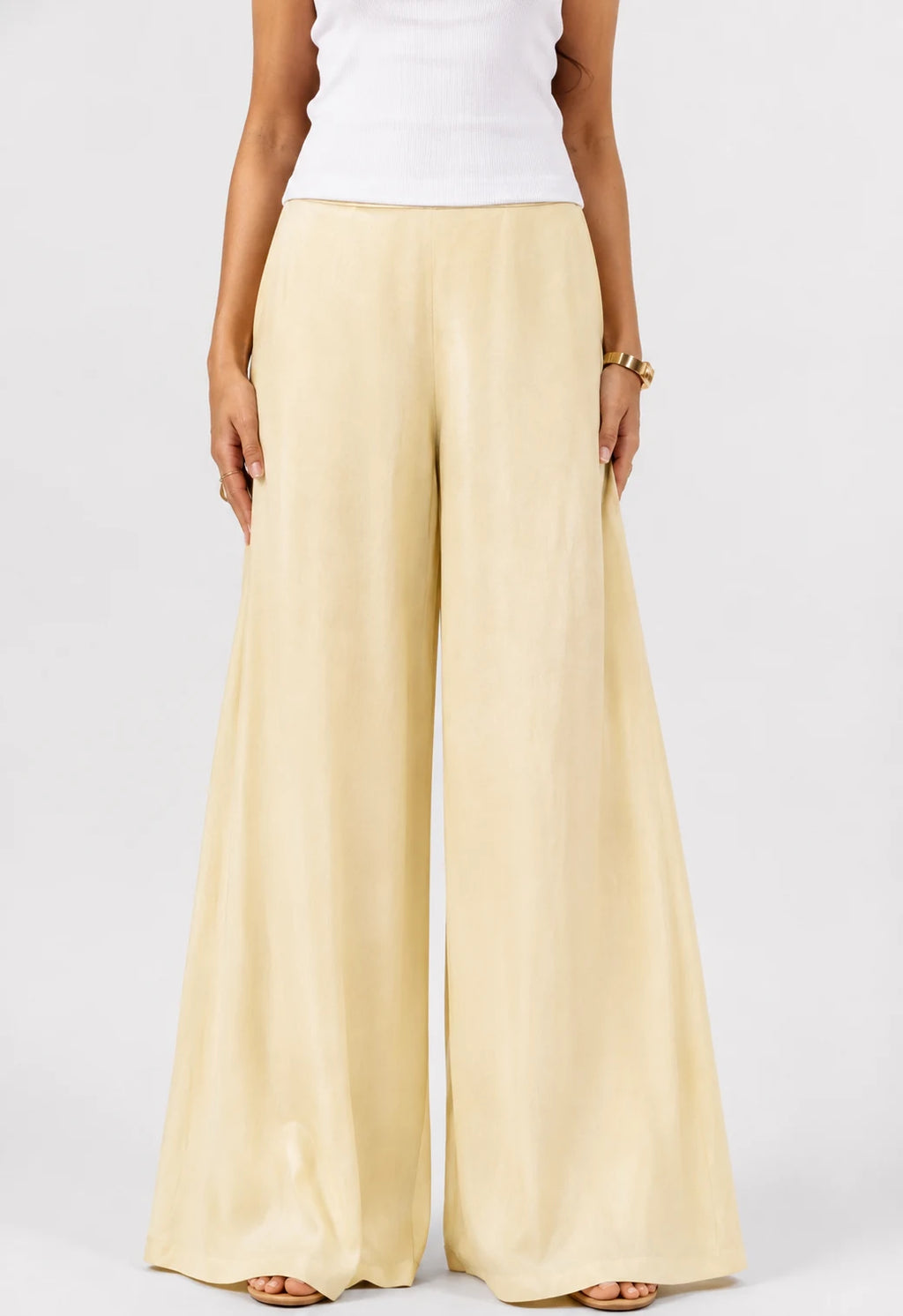 Butter Yellow Aureva Bottom