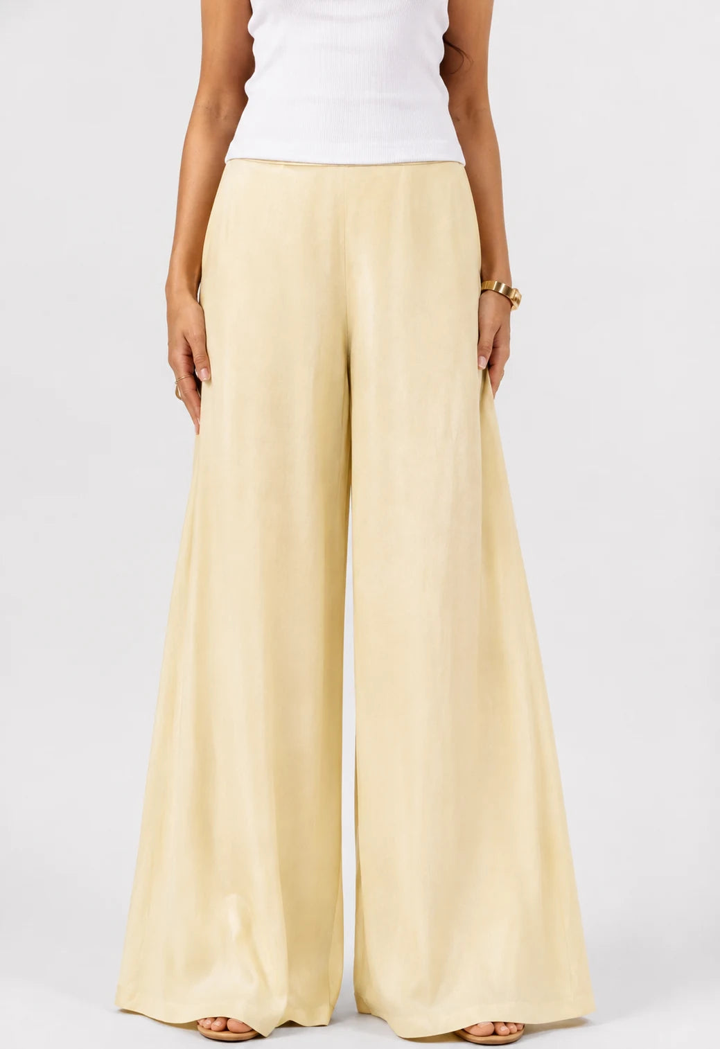 Butter Yellow Aureva Bottom